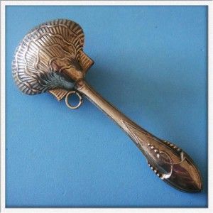   Amazing Vintage Sterling SILVER Ocean Sea Bivalve Shell Baby Rattle