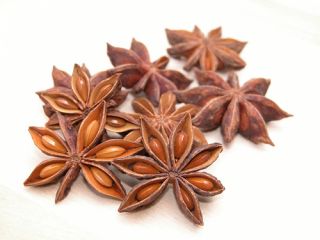 Whole Star Anise 4 oz Great Spice for Home Simmering Potpourri