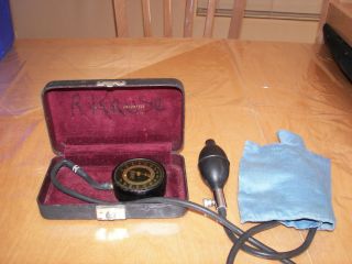 Vintage Sentry Manometer Blood Pressure Machine ~ Working Cond.