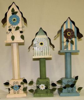 Decorative Birdhouses Set of 3 Wooden Spindle