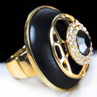 Black Gold Cracked Stone Circle Shield Rhinestone Gem Jewel Ring