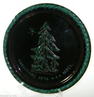 1976 Blue Mountain Pottery Christmas Plate