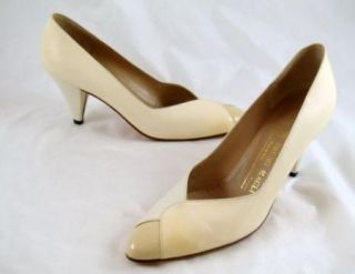 Vintage Bruno Magli Made in Bologna Italy White Taupe Beige Leather 