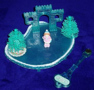 Rare Vintage Complete Precious Places Crystal Castle Ice Pond by 