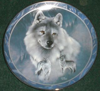 Bradford Exchange Silver Scout The Spirit Of The Wilderness Wolf Plate 