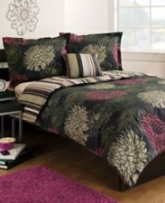 Sunham Reversible Comforter Set Daphne, black and pink   Twin
