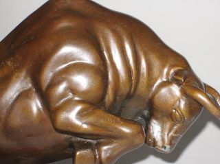 Wall Street Bronze Fierce Bull Ox Statue Figure 9L