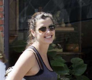 Actress Bridget Moynahan in Mosley Tribes Alliance sunglasses
