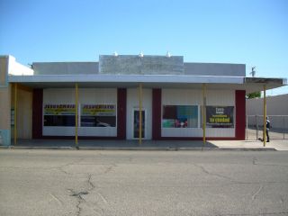   Sq ft Building 7500 Sq ft Lot in Downtown Brawley California
