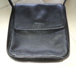 Calvin Klein Black Smooth Leather Crossbody Messenger Purse Handbag 