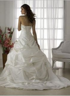New White Wedding Dress Bridal Gown Stock Size 14