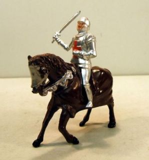 Timpo_early_Knights_in_Armour_mtd_knight_with_sword_KN50_2450