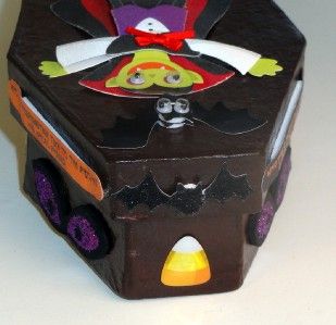 Halloween Decorative Coffin Gift Box Vampire Dracula Jokes Spooky Eyes 