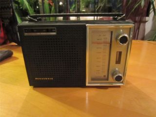Portable Panasonic AM FM Model R 1599 Battery & Electric Black 
