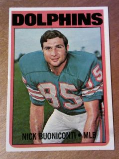 1972 Topps Football 43 Nick Buoniconti Miami Dolphins