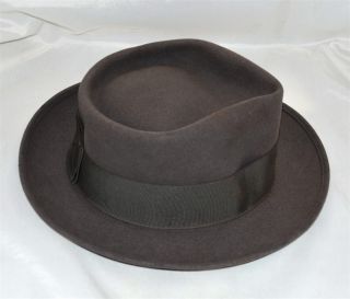 Vintage Whitehall Mens Gray Felt Fedora Hat with Grosgrain Ribbon Band 