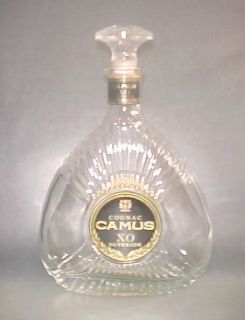 Camus XO Superior Cognac France Glass Bottle Decanter