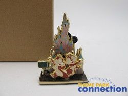   Diorama WDI Disneyland Paris Castle Chip Dale Imagineering Pin