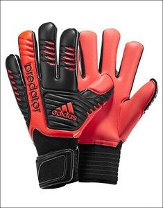 Adidas Predator Pro Iker Casillas Goalkeeper Gloves Real Madrid 2012 