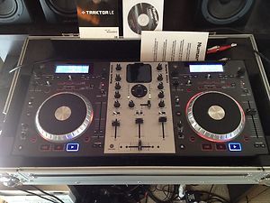 Numark Mixdeck Virtual DJ Controller CD  MIDI IPOD CDJ LE Traktor 