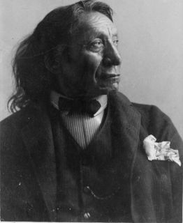 1891 photo Red Cloud, Oglala division of Lakota, Sioux, head and 