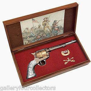    Custer Boxed Replica Civil War Gun US Hat Pin 7th Cavalry Insigni