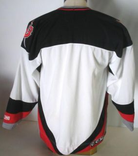 Vintage CCM Mens Size L Buffalo Sabres Sewn on Hockey Jersey White 