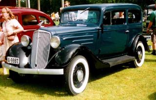 1934_Chevrolet_Standard_DC_Coach