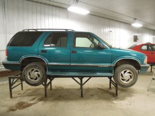   part came from this vehicle 1995 CHEVY S10 BLAZER Stock # WL6202