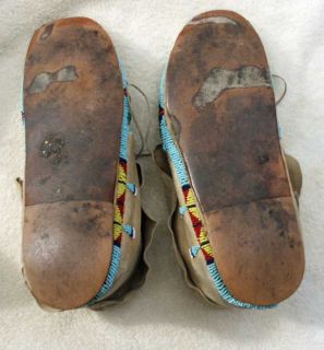Northern Cheyenne Indian Hide Beaded Traditional Style Moccasins 