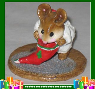 Wee Forest Folk Chris Mouse Red Stocking M 142 Retired CHIPPED