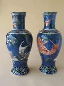    collection VASES fish Chinese porcelain pair reign marks LrG antique