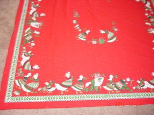Vintage Christmas Tablecloth Ducks wreath 84x62 Sunweave Linen Brazil 