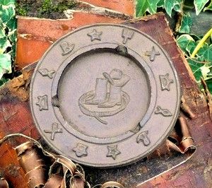 Cast Wrought Iron Metal Ashtray Candy Coin Dish Home Cabin Western 