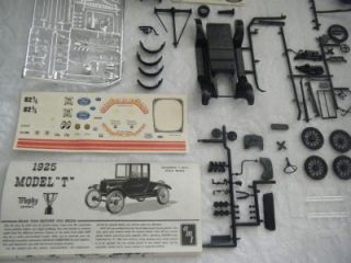 AMT Ford Model T Classic 1 25 Plastic Model Kit Skill Level 2 Trophy