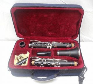 Used Silvertone Clarinet Musical Instrument Carrying Case