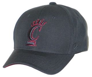Cincinnati Bearcats UC Renegade Fitted Hat Cap 7 1 4 NW