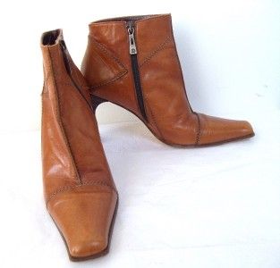 CLAUDIA CIUTI* MADE IN ITALY COGNAC LEATHER 3 1/2 HEELS ANKLE BOOTS