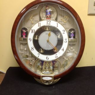 Seiko Musical Beatles Clock w Rotating Swarovski Crystal Components