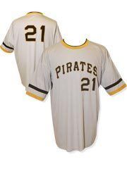 Roberto Clemente Pittsburgh Pirates Tshirt Jersey XL
