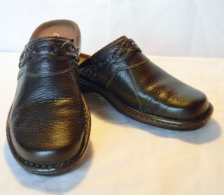 Clarks Womens Size 8W Brown Leather Clogs Mules Casual Shoes New
