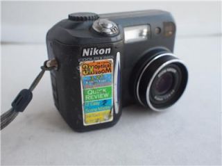 Nikon Coolpix 885 3 2 MP Digital Camera Black as Is Parts Repair