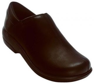 Crocs Womens Work Chelea Leather Shoes   A326128