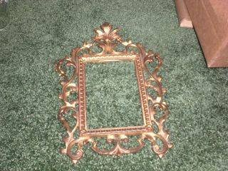 Cast Iron Victorian Oval Picture Frames 11 0 x 8 0 Inches