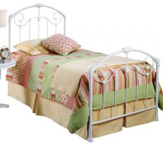 Hillsdale Furniture Maddie Bed   Twin —