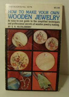  How to Make Wooden Jewelry Illustrated Book