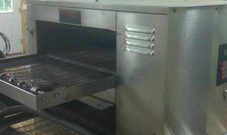 Middleby marshall conveyor pizza oven