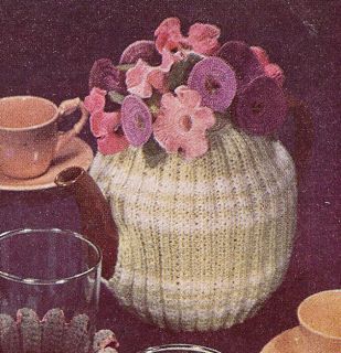Vintage Knitting Crochet Pattern Flower Tea Cozy Floral
