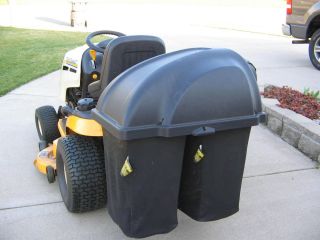 Lawn Tractor Twin Bagger MTD on Cub Cadet LT1045 46 May Fit Others