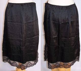 Vintage 1940s Black Silk Chantilly Lace Lingerie Negligee Half Slip